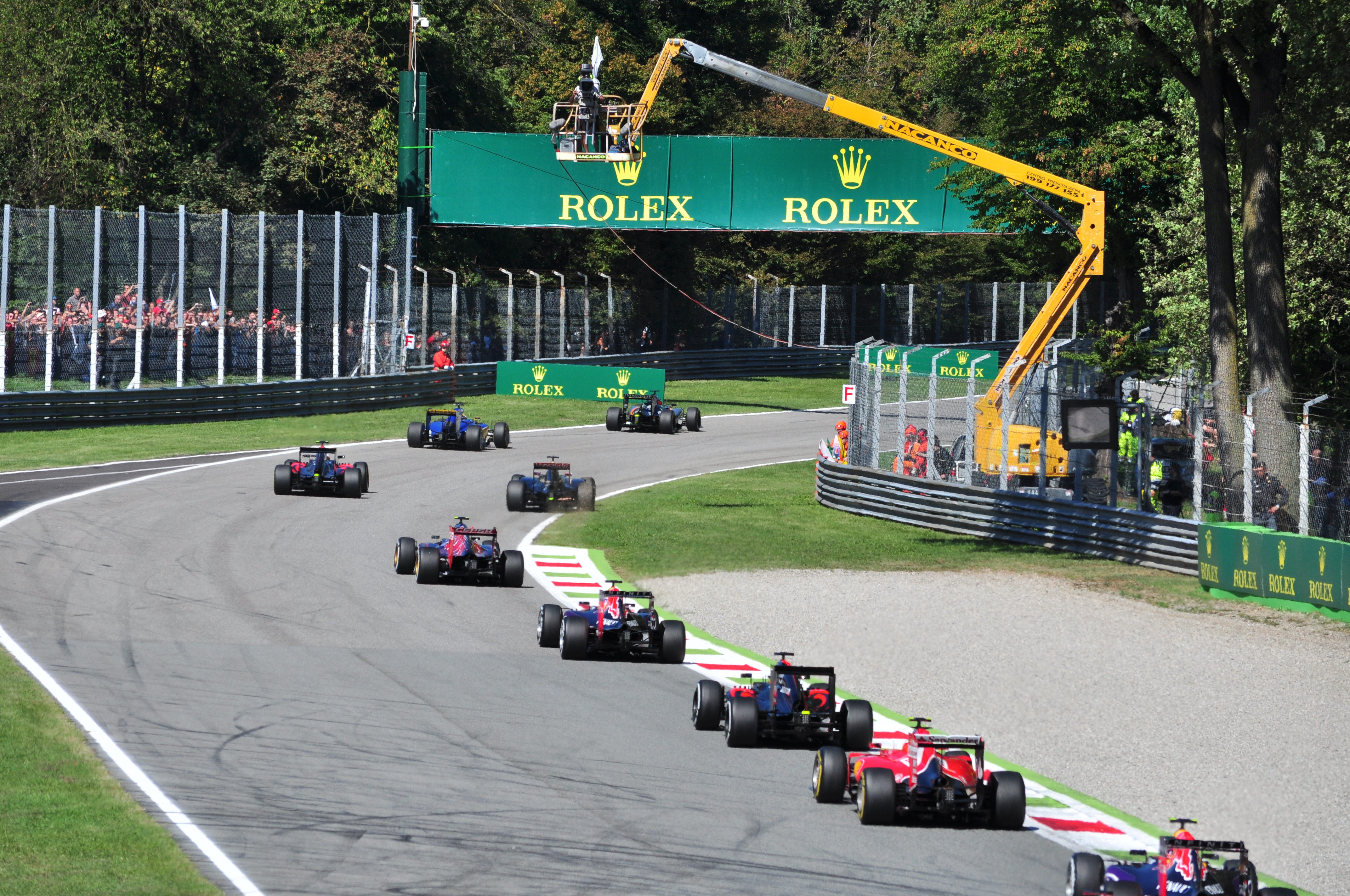 Formula 1 cars leaving the first chicane at the 2015 Italian Grand Prix in Monza